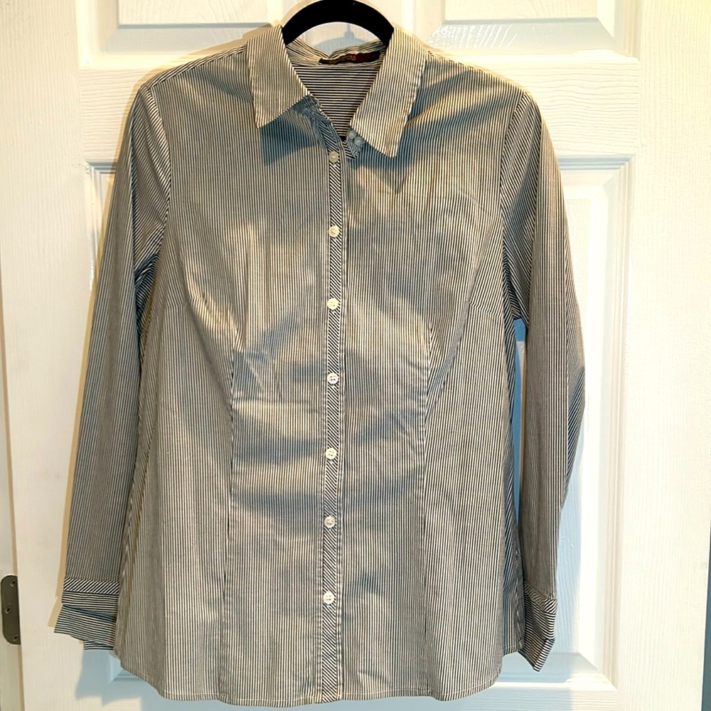 The Limited Essential Shirt - Striped Button Down - Size L